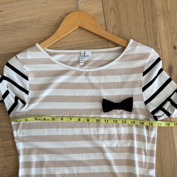 🤍 Elle Striped Long Sleeve Top with Bow Accent - Picture 5 of 5